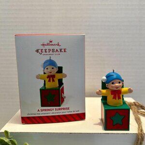 2014 “A Springy surprise” Hallmark Keepsake ornament